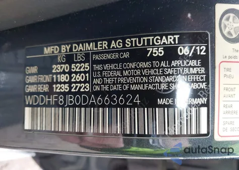 2013 Mercedes-Benz E 350 4Matic z USA, uszkodzony, nr VIN WDDHF8JB0DA663624